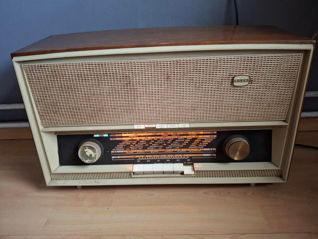 Erres lampenradio 635, Ophalen of Verzenden