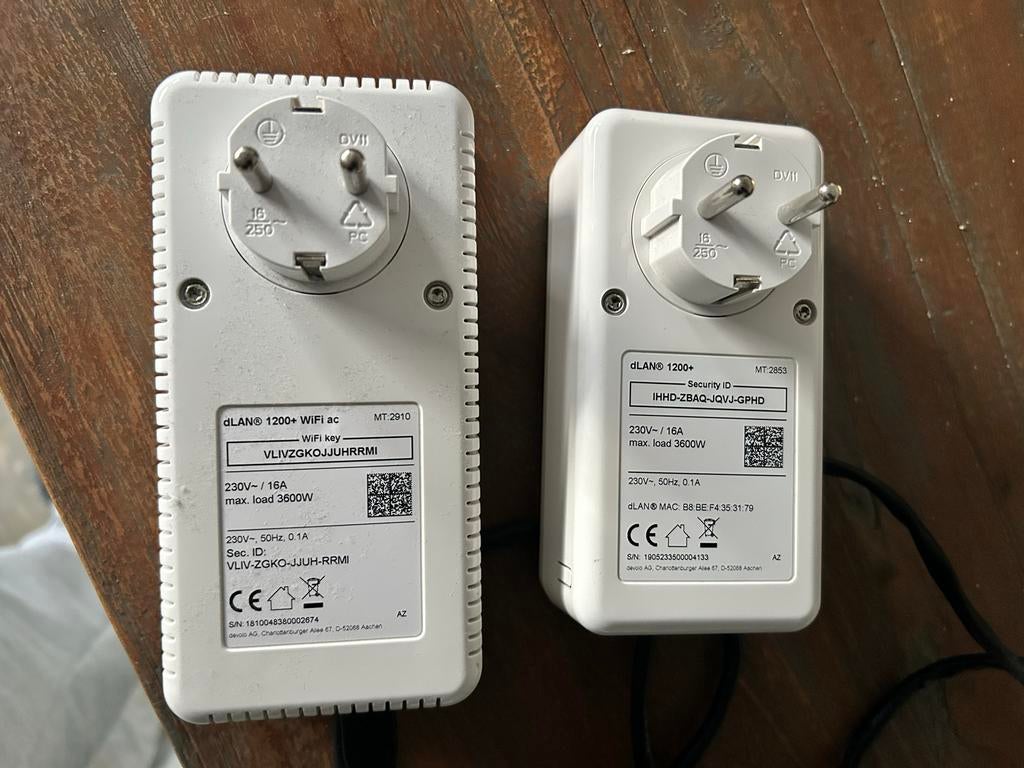 Devolo dLAN 1200+ WiFi ac Powerline Adapter Kit, Computers en Software, WiFi-versterkers, Ophalen of Verzenden, Gebruikt
