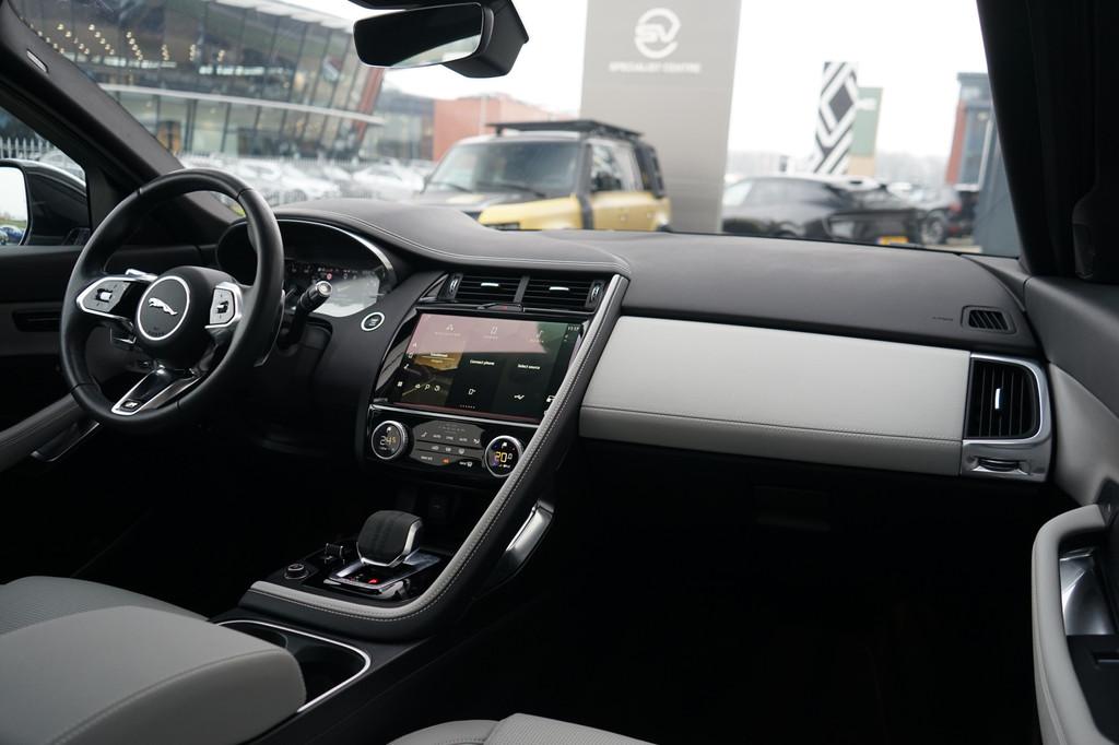 Jaguar E-Pace P300e AWD R-Dynamic S Occasion Lease vanaf €, Auto's, Jaguar, Automaat, 12 maanden, Euro 6, 2102 kg