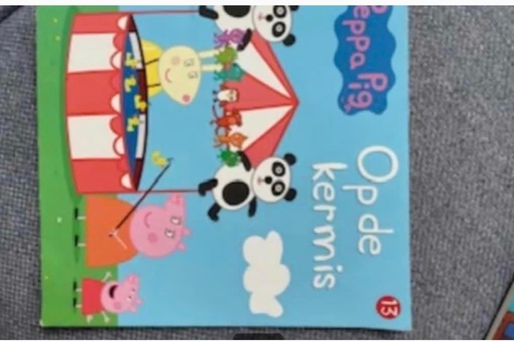 Boek: Peppa Pig Op de Kermis, Fictie algemeen, Voorleesboek, Ophalen, Gelezen