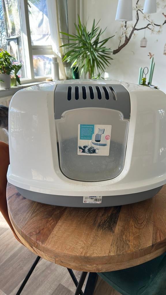 Grote hoek kattenbakken, Ophalen of Verzenden, Gebruikt, Gesloten