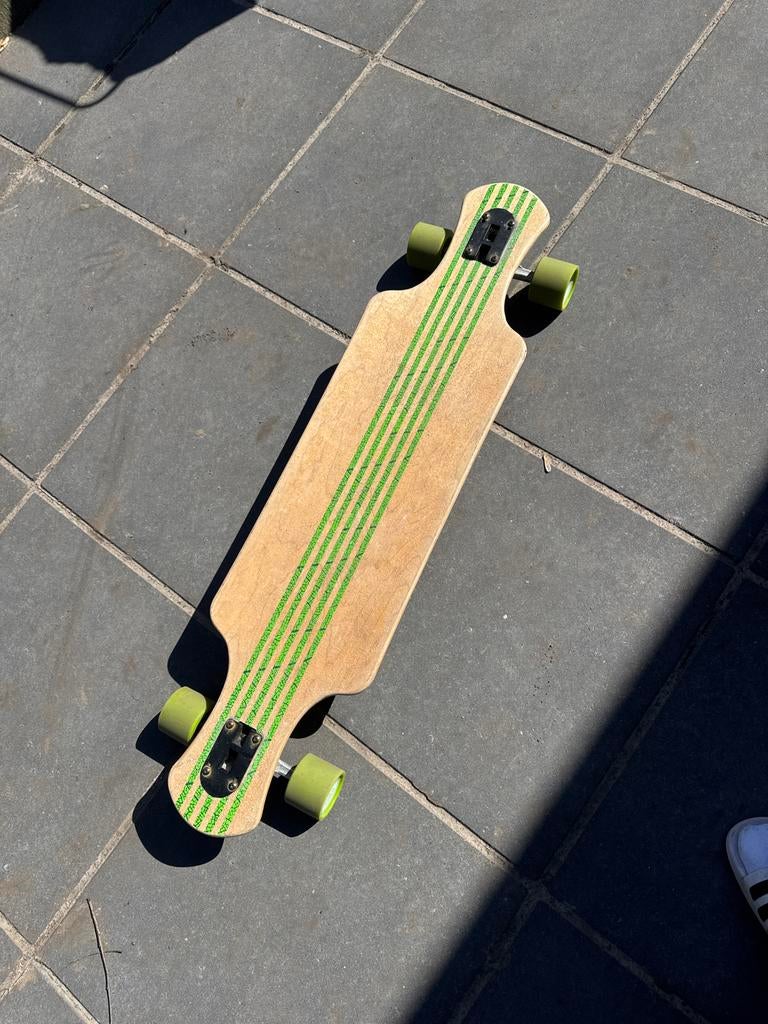 Saterno Forest Leaf Double Down longboard, Sport en Fitness, Skateboarden, Zo goed als nieuw, Skateboard, Longboard, Ophalen of Verzenden