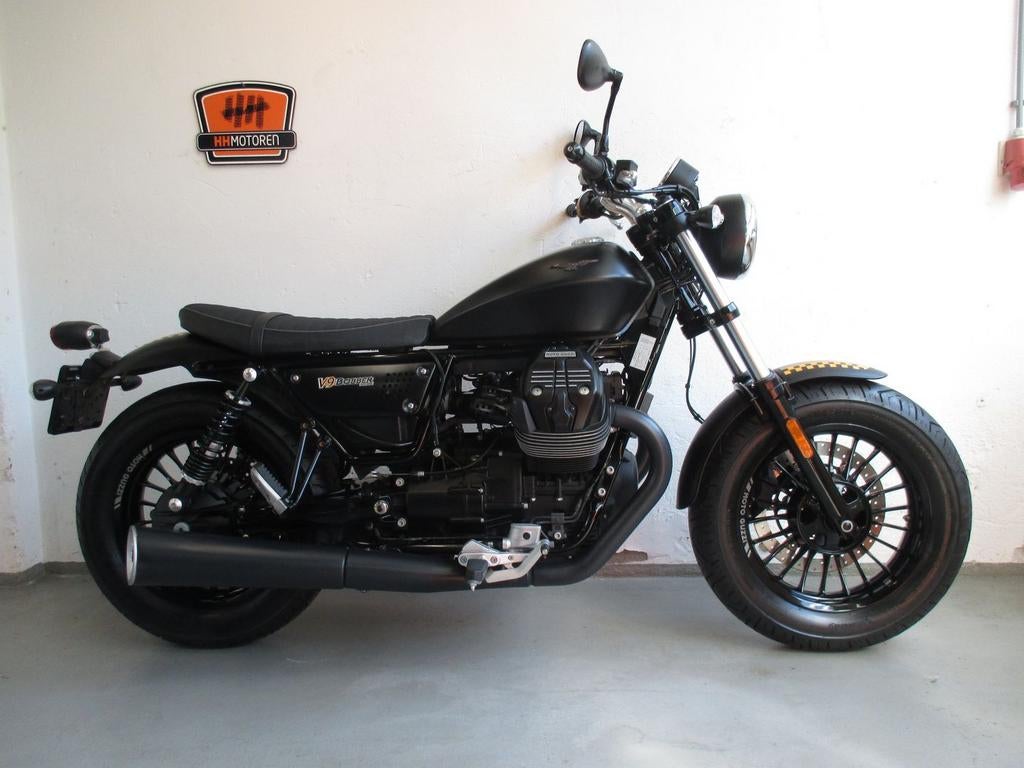 MOTO GUZZI V 9 BOBBER (bj 2016), Motoren, 853 cc, 2 cilinders, Motorrijbewijs A, Bedrijf