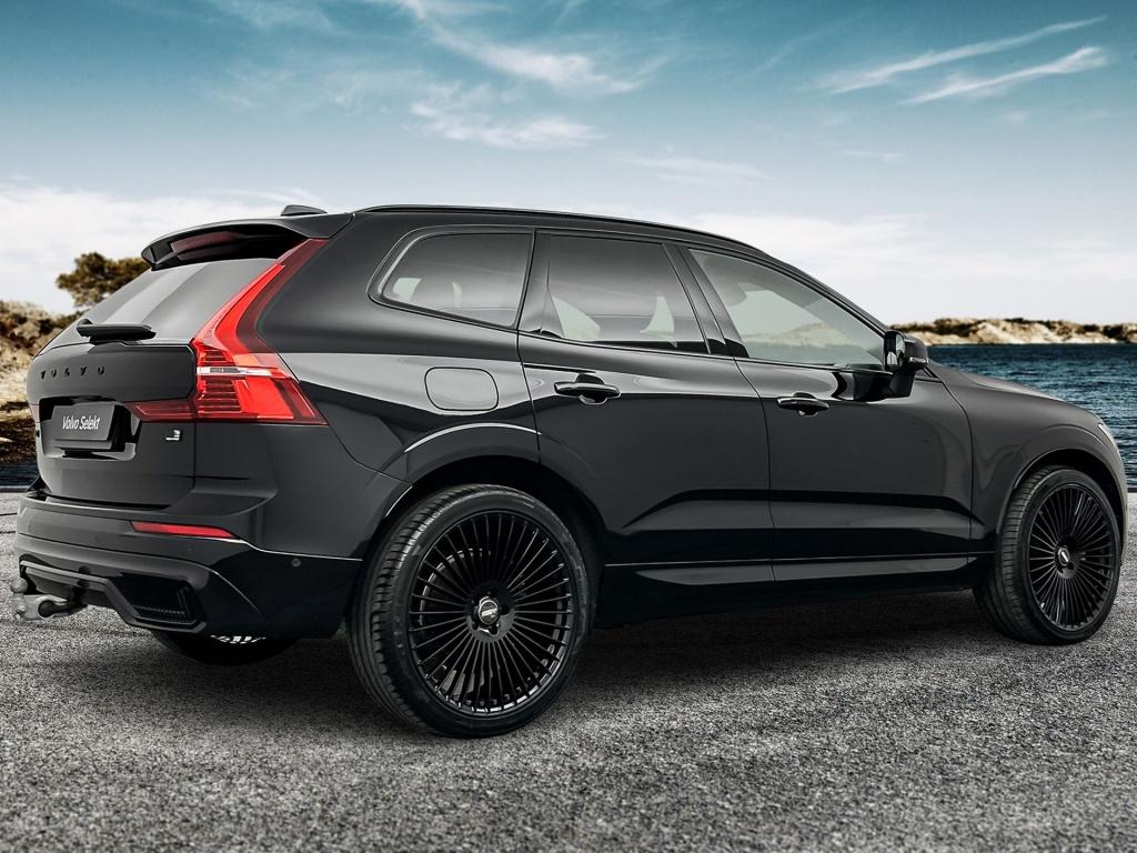 Volvo XC60 T6 398PK Recharge Black Edition| Pano| 360 Camera, Gebruikt, Zwart, Bedrijf, XC60
