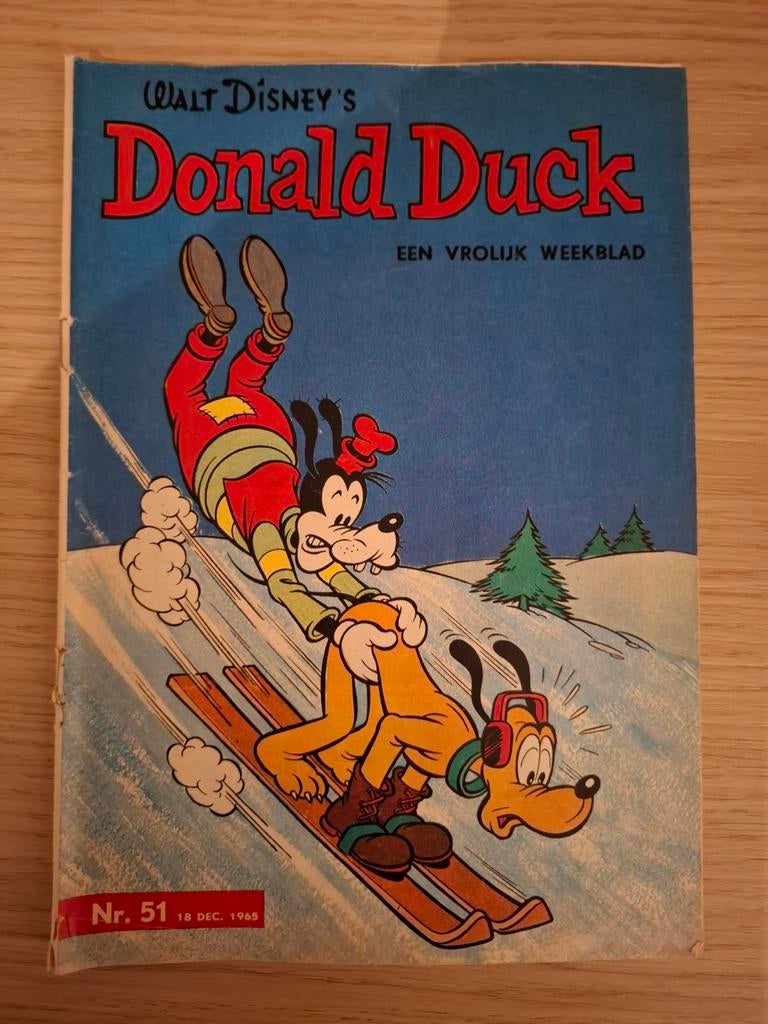 Donald Duck Weekblad Nr. 51 - 18 Dec. 1965, Boeken, Stripboeken, Gelezen, Eén stripboek, Ophalen of Verzenden