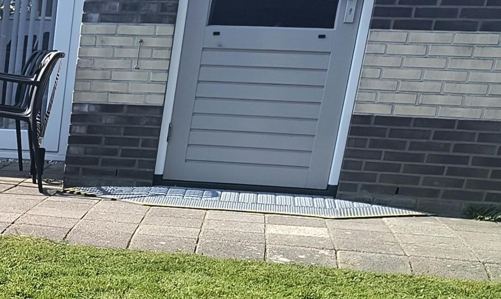 Drempelhulp voor rollator of rolstoel, Ophalen