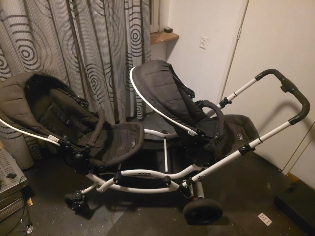 Zoom Duo Kinderwagen - Makkelijk op te bergen, Gebruikt, Duowagen, Ophalen, Kinderwagen