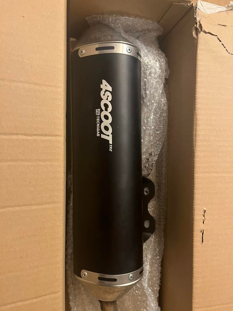 4scoot uitlaat voor zip en vespa e4 en e5, Ophalen of Verzenden