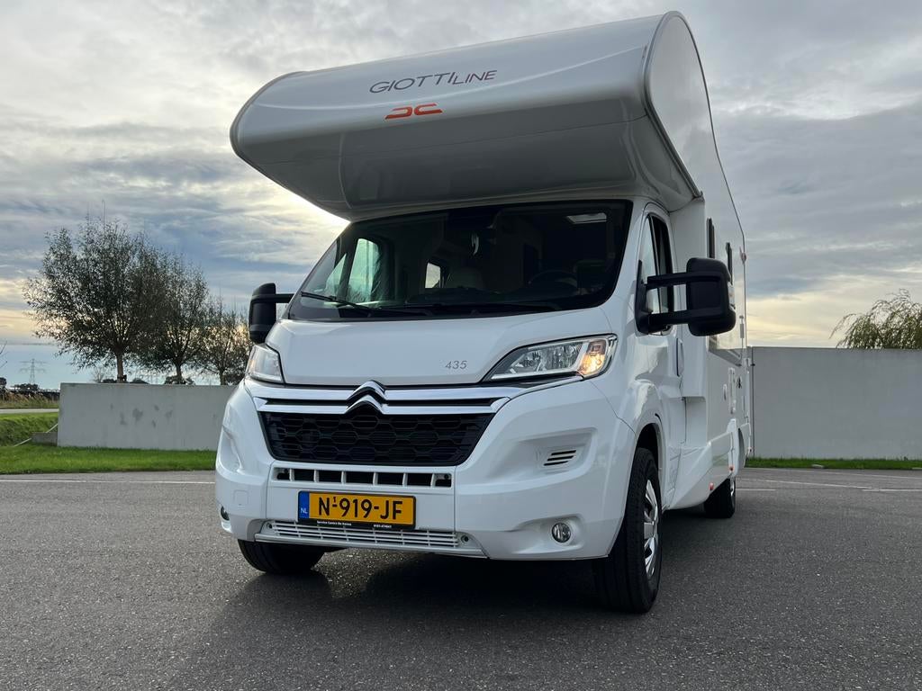 Giottiline-siena 435 family camper, Caravans en Kamperen, Alkoof, Ringverwarming, Bedrijf, Rapido