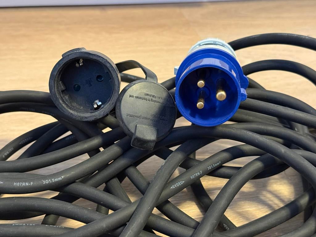 Brunner Campingstekker CEE 10m 3G1.5mm², Ophalen of Verzenden, Zo goed als nieuw