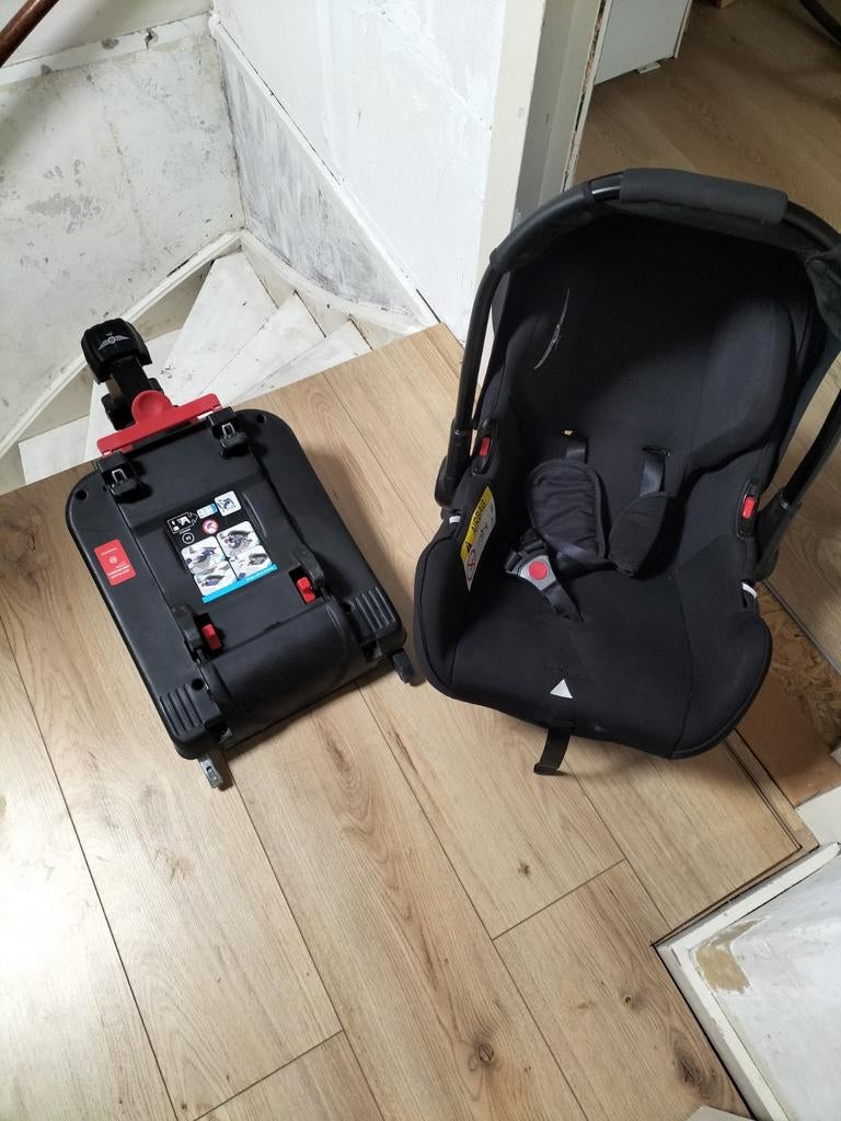 Sleeworld "maxicosi"  met Isofix base, Kinderen en Baby's, Autostoeltjes, Gebruikt, Isofix, 0 t/m 13 kg, Ophalen