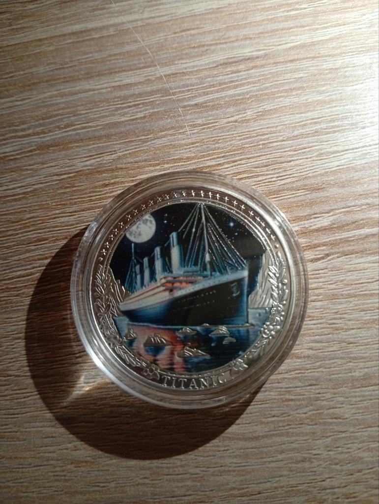 Titanic verzamelmunt - eerbetoon, Ophalen of Verzenden, Koningin Beatrix, Overige waardes, Losse munt