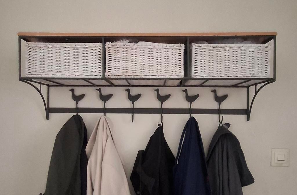 Kapstok met mandjes en 6 haken, Huis en Inrichting, Woonaccessoires | Kapstokken, Ophalen