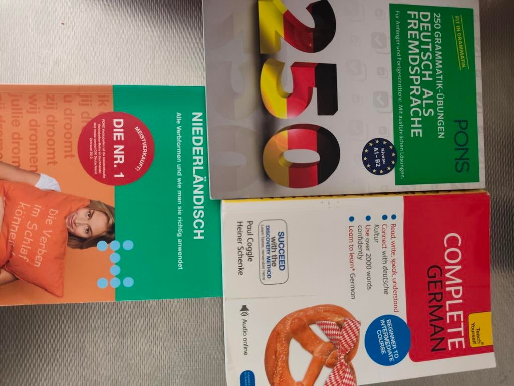 Duits cursus boeken, Boeken, Studieboeken en Cursussen, Ophalen of Verzenden, Alpha, Zo goed als nieuw