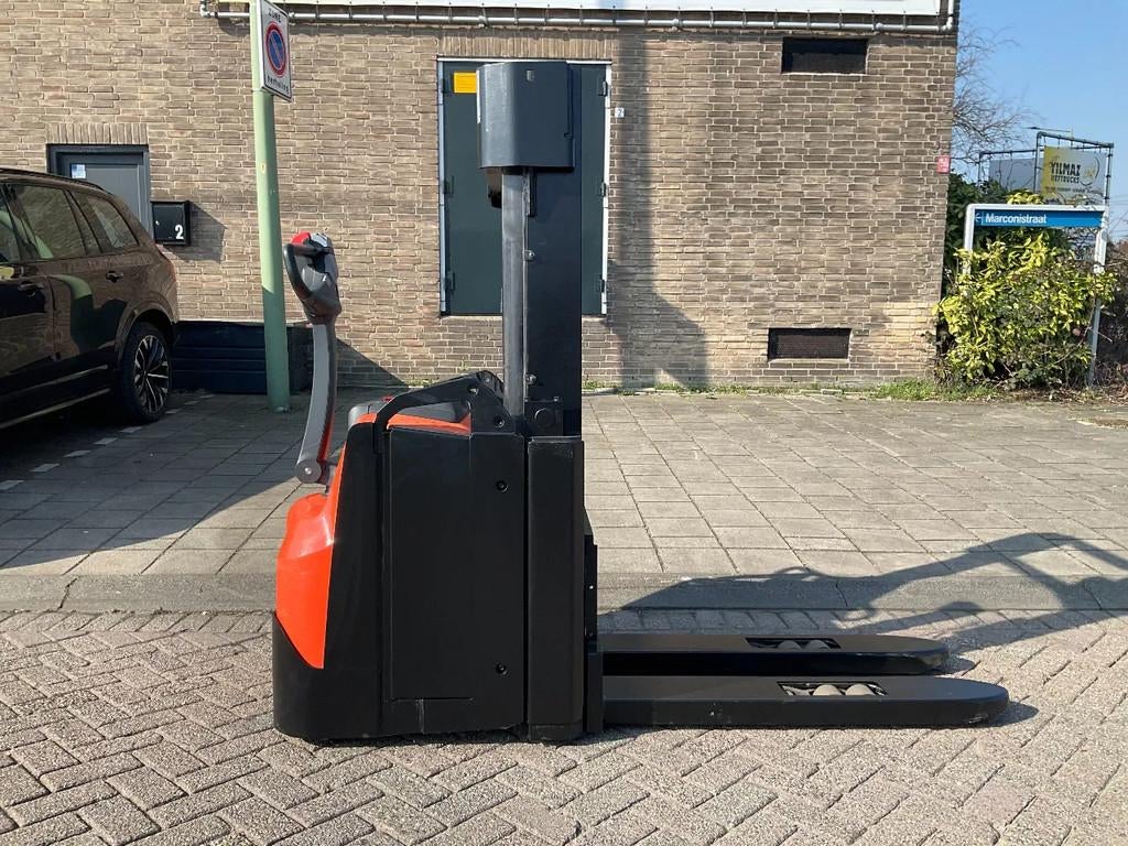 Toyota SWE160L 1600KG 2.35METER HEFTRUCK, 2000 tot 3000 kg, Elektrisch, Stapelaar, Toyota