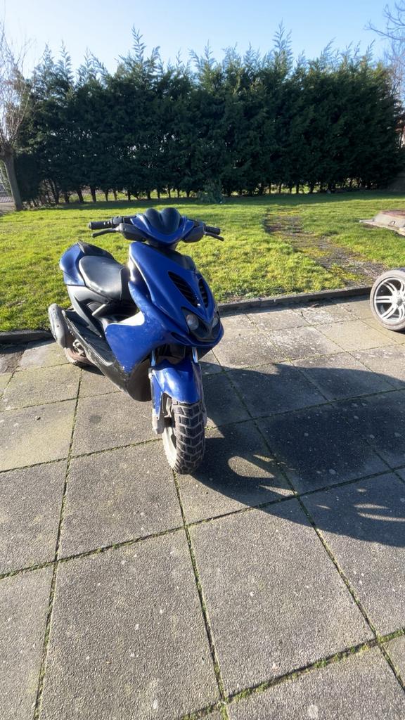 Yamaha Aerox 50cc, Fietsen en Brommers, Scooters | Yamaha, Ophalen, Gebruikt, Benzine, Aerox