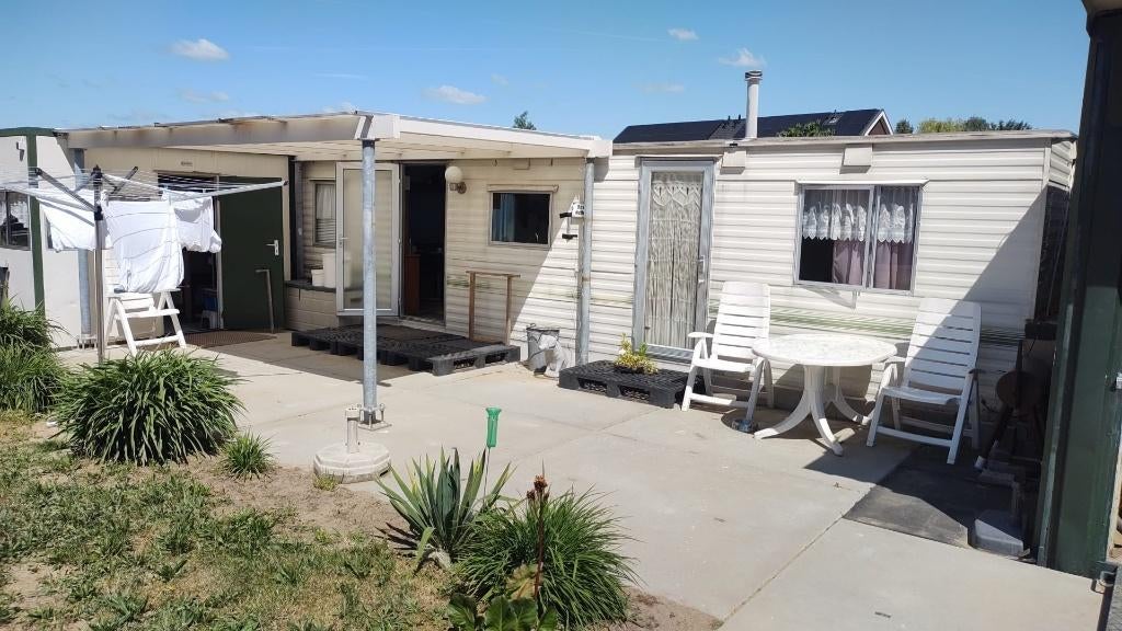 Sta caravan met bijgebouwtje per direct beschikbaar, Caravans en Kamperen, Tot en met 2