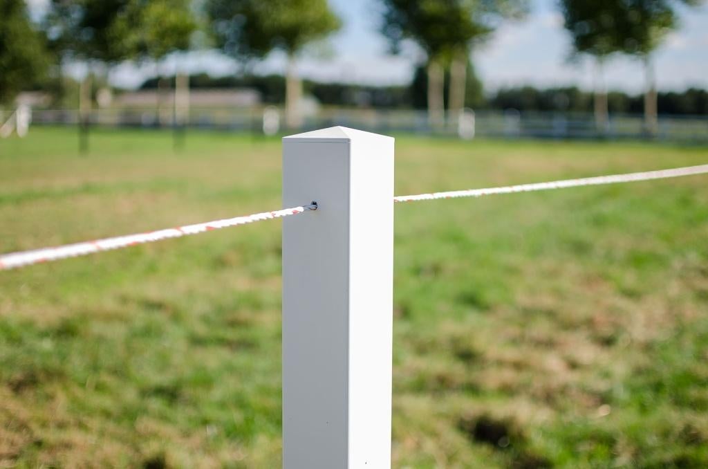 Onderhoudsvrij PVC electra omheining paarden weide / paddoc, Dieren en Toebehoren, Weidegang, 4 paarden of pony's of meer