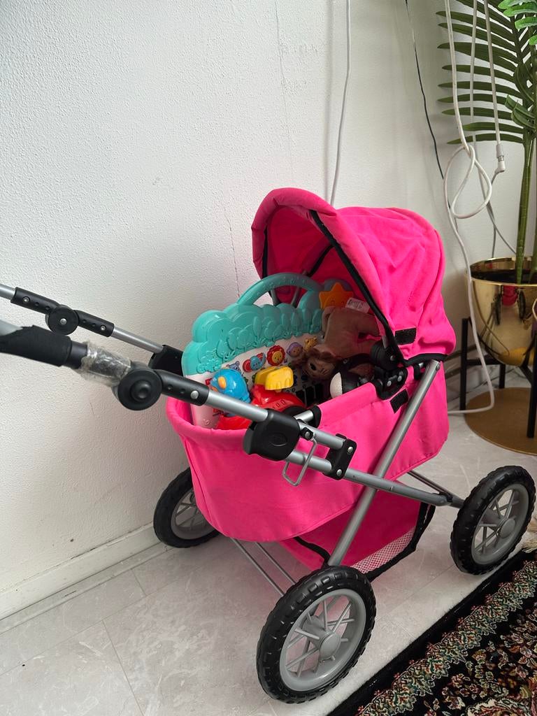 Roze poppenwagen met speelgoed, Kinderen en Baby's, Speelgoed | Overig, Ophalen, Gebruikt, Meisje