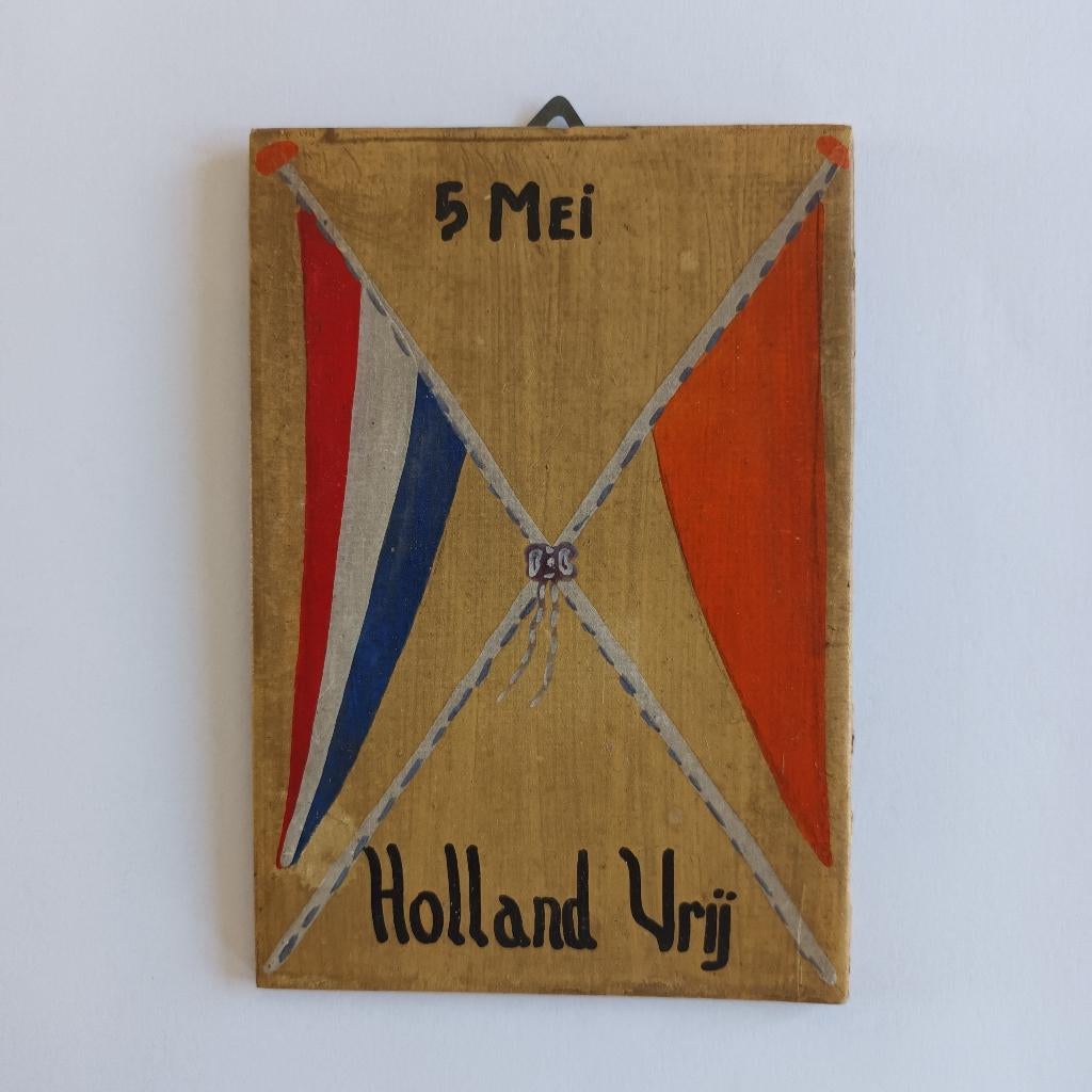 Bevrijdingsbordje handgemaakt van hout, Ophalen of Verzenden