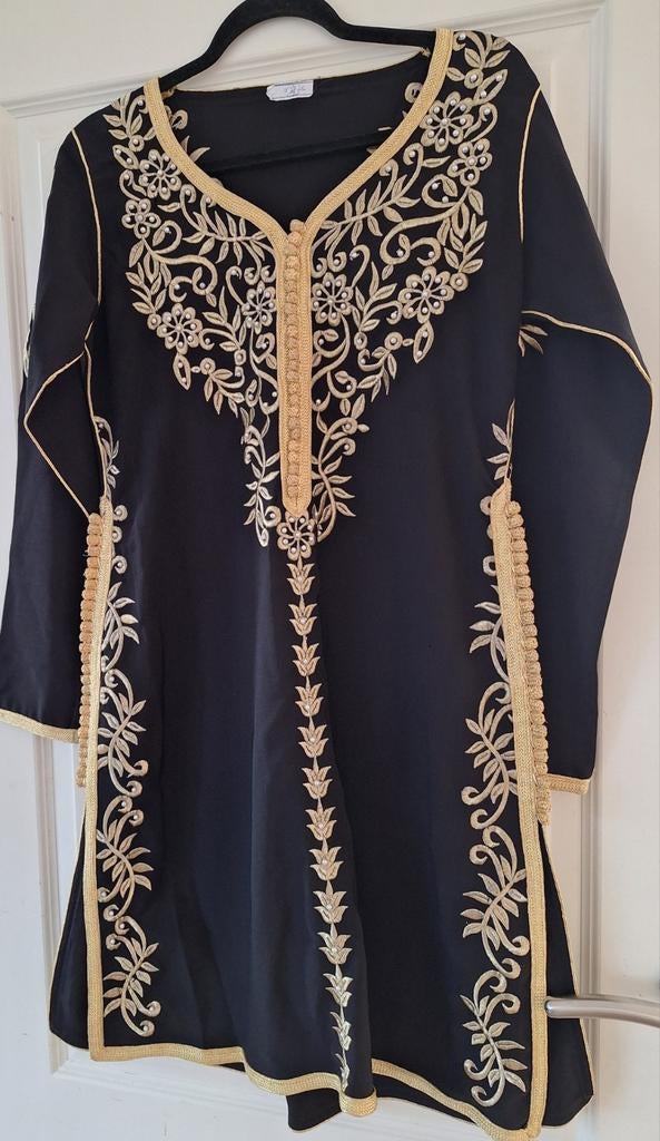Luxe Zwart Gouden Takchita Tuniekje, Maat 38/40 (M), Zwart, Ophalen of Verzenden, Lange mouw