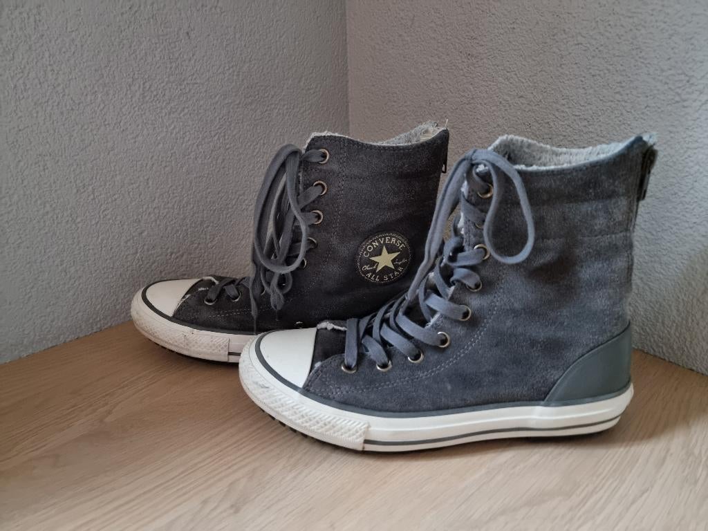 Grijze hoge suede CONVERSE ALL STAR maat 39, Kleding | Dames, Schoenen, Ophalen of Verzenden, Sneakers of Gympen, Converse All Stars