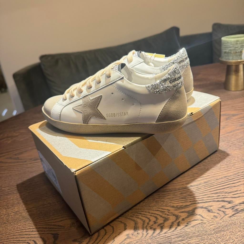 Golden goose, Ophalen of Verzenden, Nieuw, Sneakers of Gympen