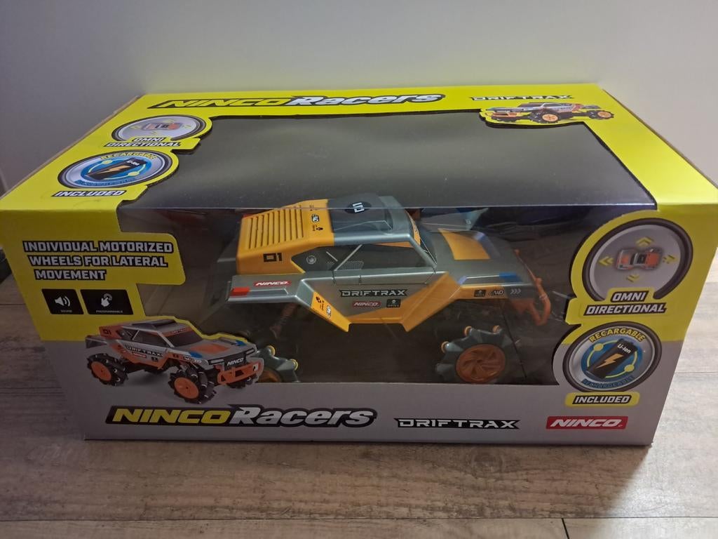 Ninco racers driftrax met afstandsbediening en doos, Ophalen of Verzenden, Zo goed als nieuw, Overige schalen