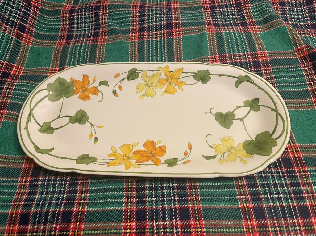 Villeroy en boch GERANIUM cakeschaal, Ophalen of Verzenden, Rond, Minder dan 50 cm