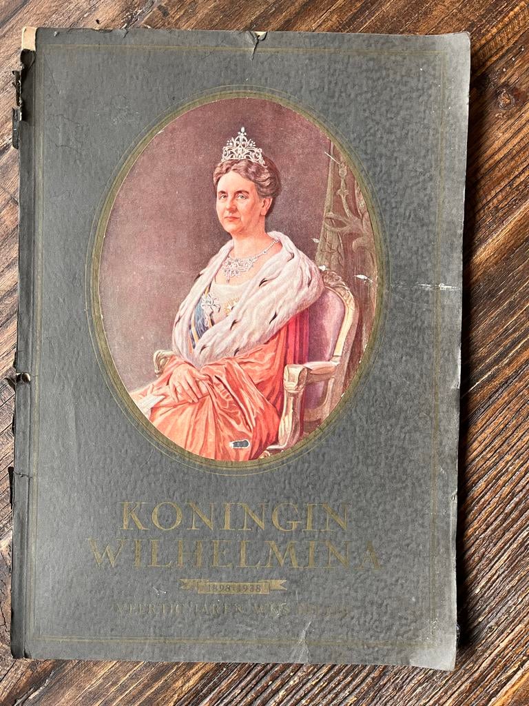 Wilhelmina 40 Jaar Regeringsjubileum Boek + Portretten, Antiek en Kunst, Antiek | Boeken en Bijbels, Ophalen of Verzenden