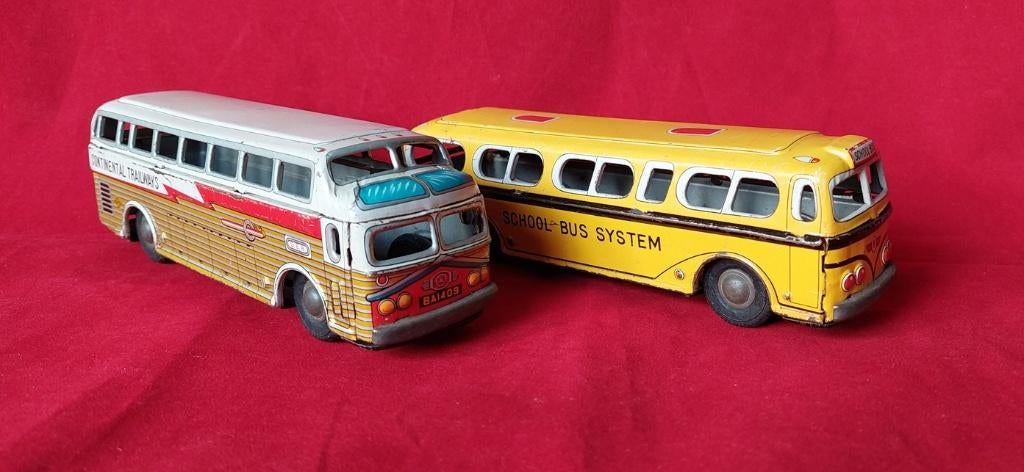 Autobussen, Antiek en Kunst, Antiek | Speelgoed, Ophalen of Verzenden