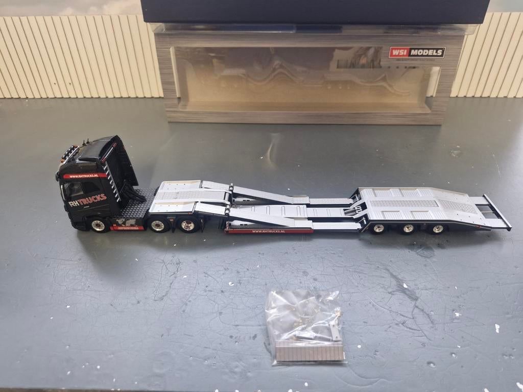 Volvo FH6 met truck transporter wsi RH trucks, Ophalen of Verzenden, Nieuw, Bus of Vrachtwagen, Wsi