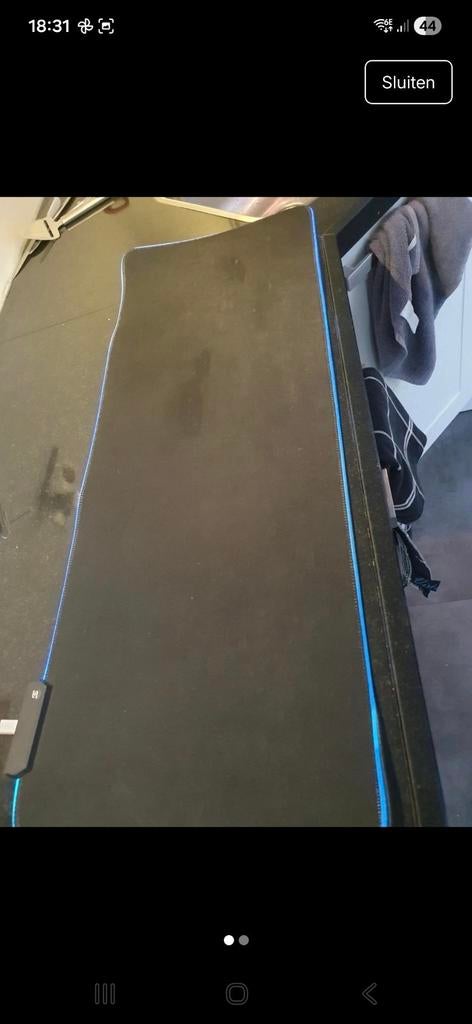 muismat en 2 x muis, Computers en Software, Muismatten, Ophalen of Verzenden, Zo goed als nieuw