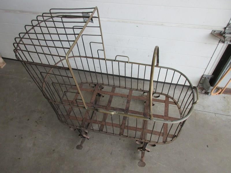 Antieke schommelwieg met messing randen, Ophalen, Gebruikt, Wieg