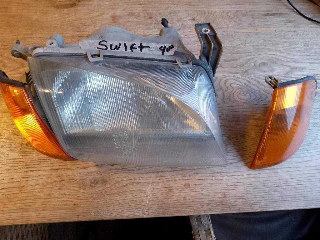 Suzuki Swift bouwjaar 1998 div. onderdelen, Ophalen of Verzenden, Suzuki