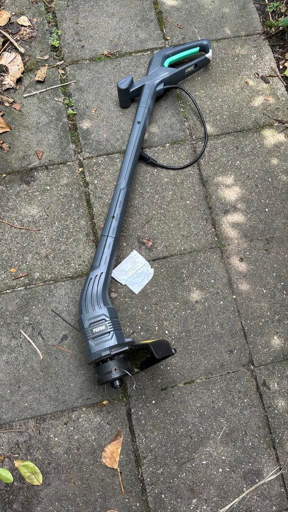 Ferm Elektrische Grastrimmer - Gebruikt 1 keer, Ophalen of Verzenden, Gebruikt, 30 tot 50 cm, Elektrisch