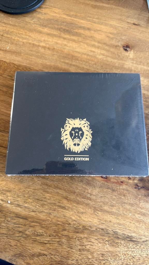 NIEUW: Crypto postzegel goud Leeuw, Ophalen of Verzenden, Na 1940, Postfris