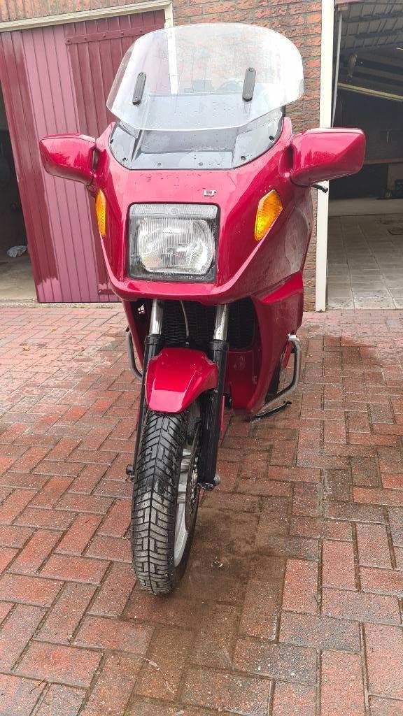 BMW K1100 LT rood incl. 3 delige kofferset, Cardan-aandrijving, 4 cilinders, Motorrijbewijs A, Particulier