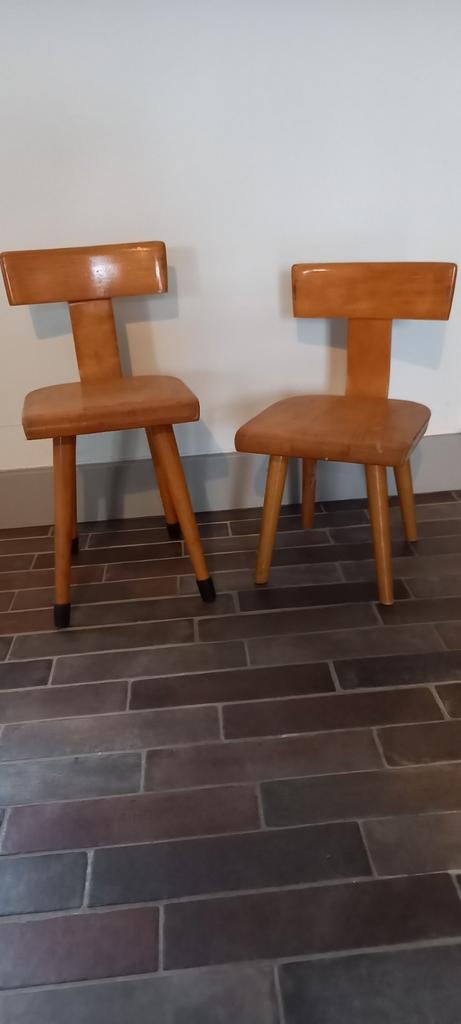 2 Oude Houten Schoolstoeltjes, Ophalen, Gebruikt, Twee, Bruin