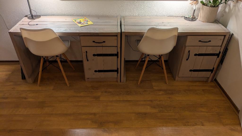 kinder bureau steigerhout 50x120x74 cm € 149,00, Ophalen, Zo goed als nieuw