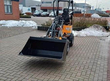 Giant G1200 2025 127 uur Nieuwstaat, Zakelijke goederen, Machines en Bouw | Kranen en Graafmachines, Ophalen, Wiellader of Shovel