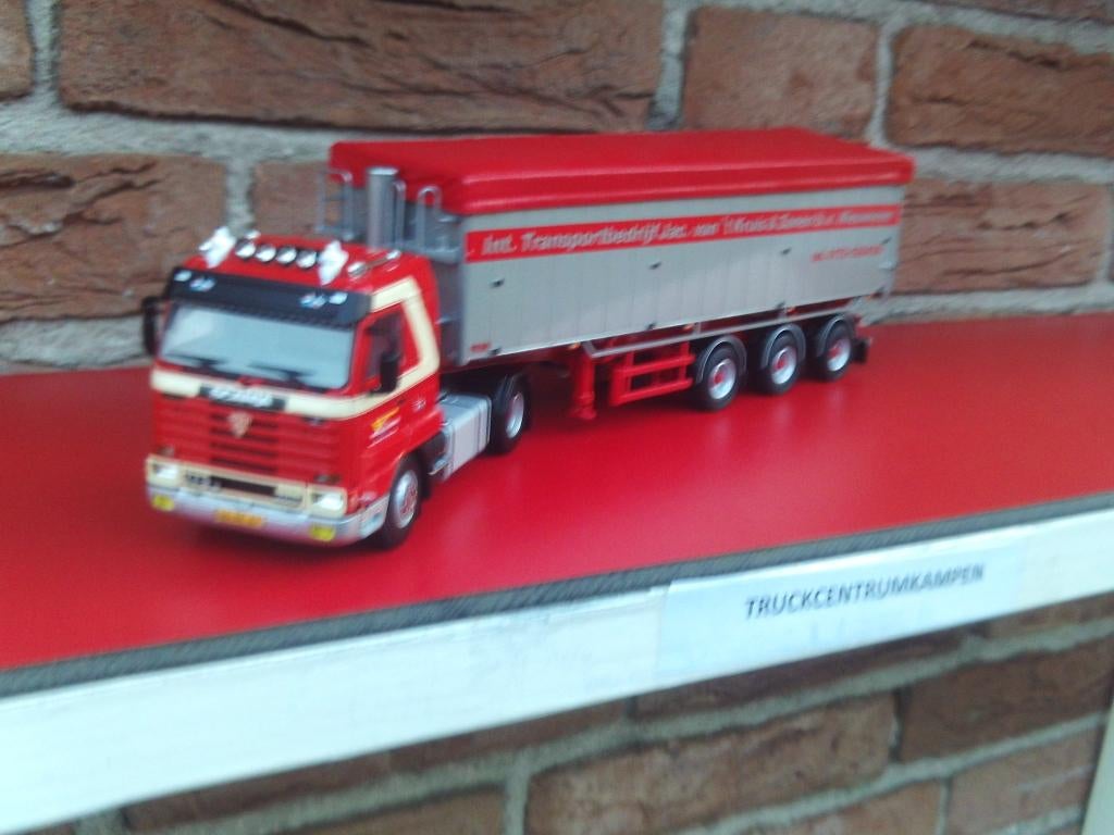 WSI  Scania  3  Streamline  van  Jac  van  t,Kruis., Hobby en Vrije tijd, Modelauto's | 1:50, Nieuw, Bus of Vrachtwagen, Wsi, Ophalen of Verzenden