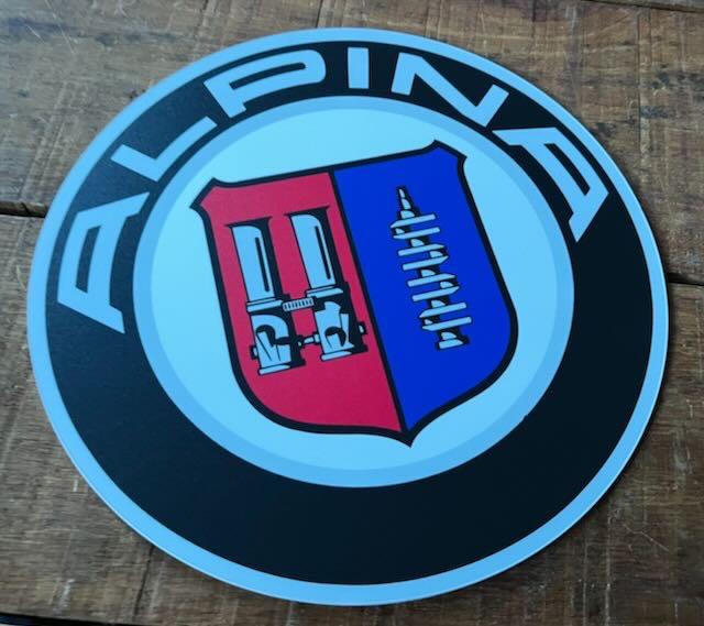ALPINA   logo merk reclamebordje 24cm, Ophalen of Verzenden, Zo goed als nieuw, Auto's