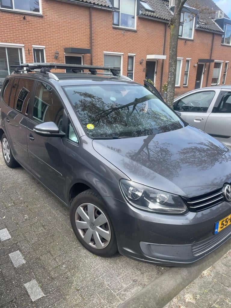 Auto volkswagen touran, Auto's, Volkswagen, Zwart, Diesel, Particulier, Zilver of Grijs