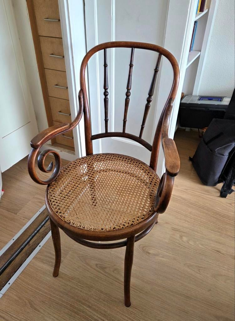 Thonet 'bentwood' armstoel Josef Hoffman antiek vintage, Gebruikt, Bruin, Ophalen of Verzenden, Bentwood-stijl weens secessie (art nouveau / jugendstil)