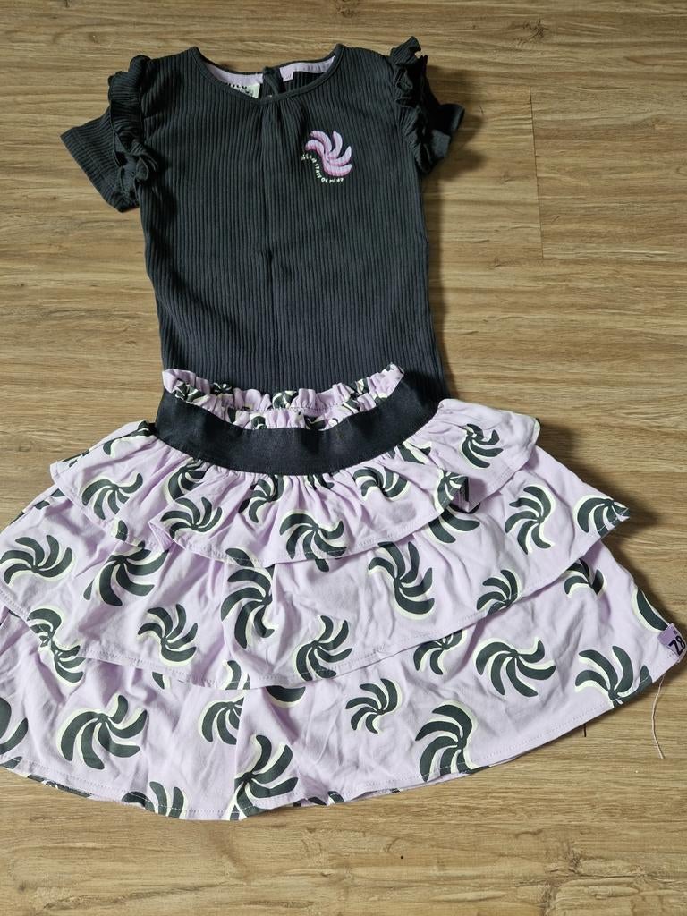 Z8 setje
Rok 116
Shirt 116/122, Ophalen of Verzenden, Zo goed als nieuw, Meisje