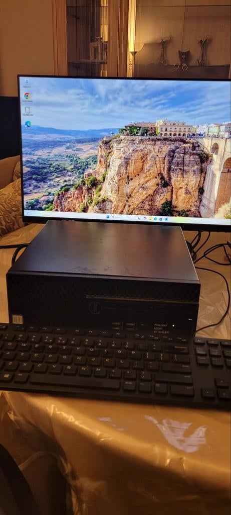 Dell Optiplex 3060 PC met Monitor en Toetsenbord, Computers en Software, Onbekend, Gebruikt, Met monitor, Onbekend