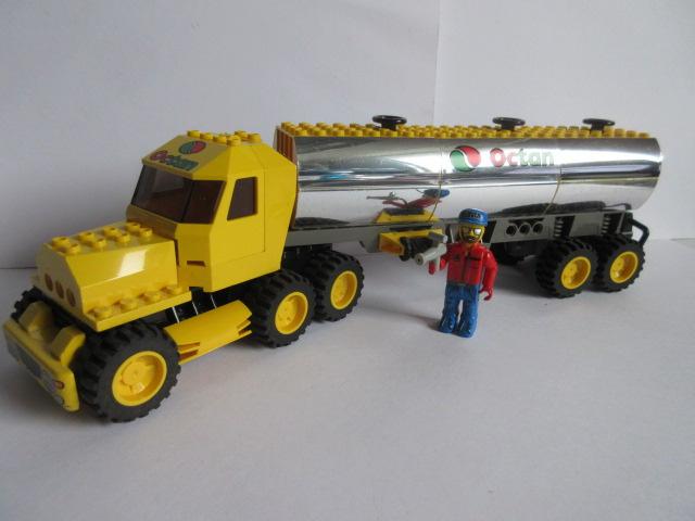 4654 Tanker Truck, 4 Juniors, Ophalen of Verzenden, Zo goed als nieuw, Complete set, Lego