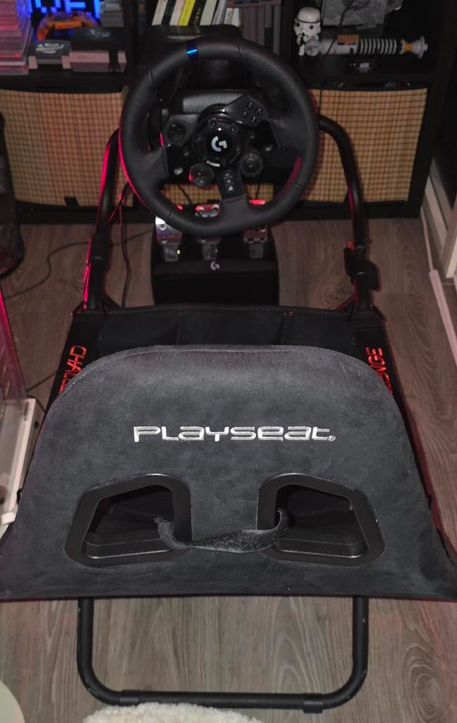 Logitech G923 racestuur met Playseat Challenge, Ophalen of Verzenden, Zo goed als nieuw, Stuurtje of Sportattribuut, Xbox Series X