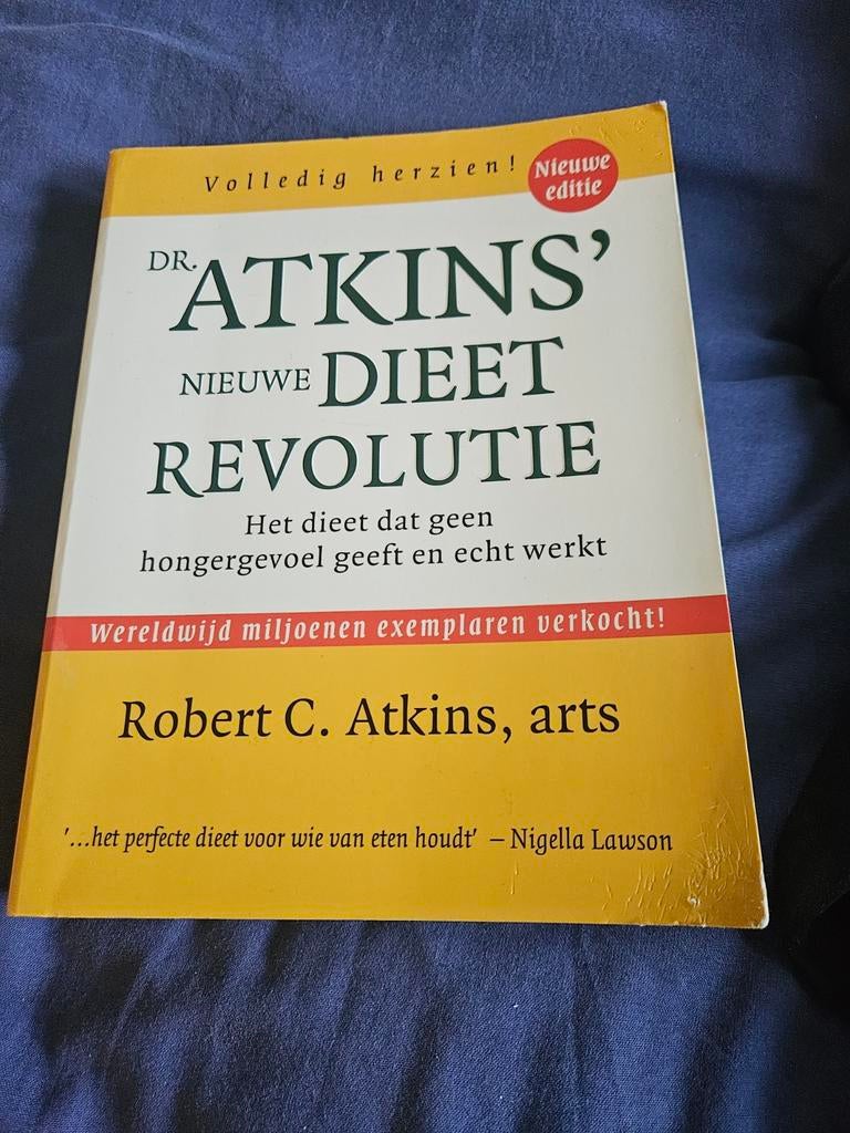 Dr. Atkins' Nieuwe Dieet Revolutie - Het dieet dat werkt, Boeken, Ophalen of Verzenden, Gelezen, Dieet en Voeding, Robert C. Atkins
